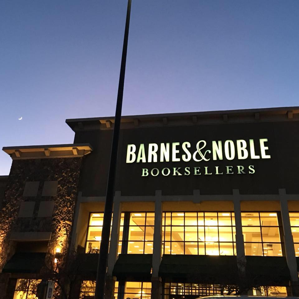 Reno Barnes & Noble exterior