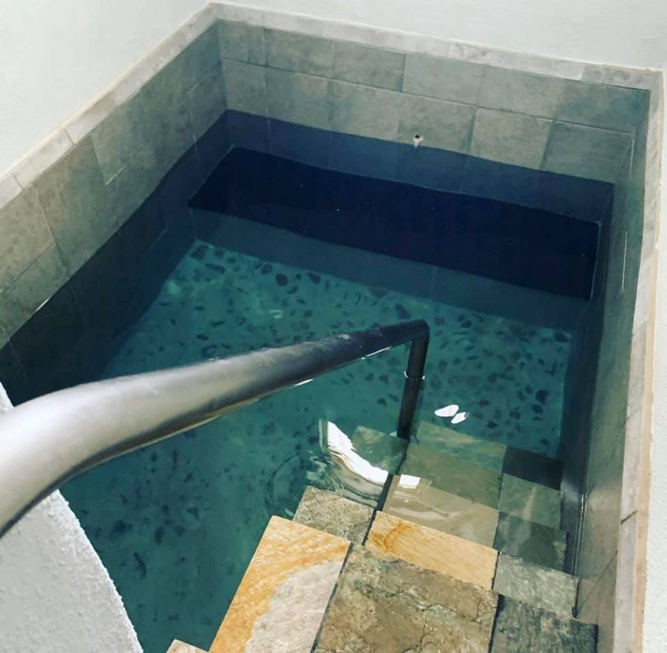 soaking tub at carson hot springs