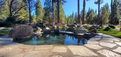 pool at sierra hot springs