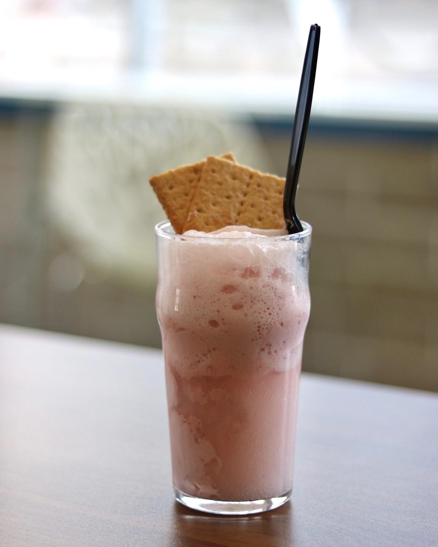 ice cream in a glass with graham crackers