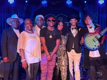 Midtown Spirits, Wine & Bites, Margrets Funk Band