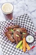 Pignic Pub &amp; Patio photo