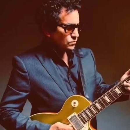 Silver Legacy Resort Casino, AJ Croce