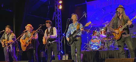 Nashville Social Club, The Traveling Wilburys Revue