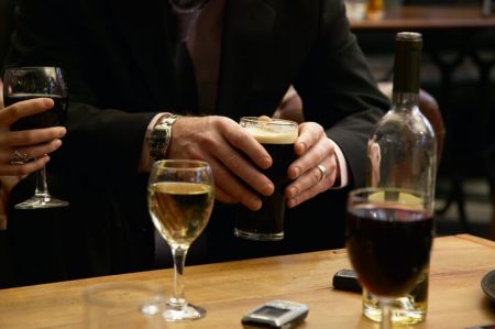 Midtown Spirits, Wine & Bites, Happy Hour