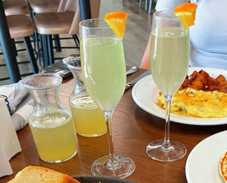 South 40, Bottomless Mimosas